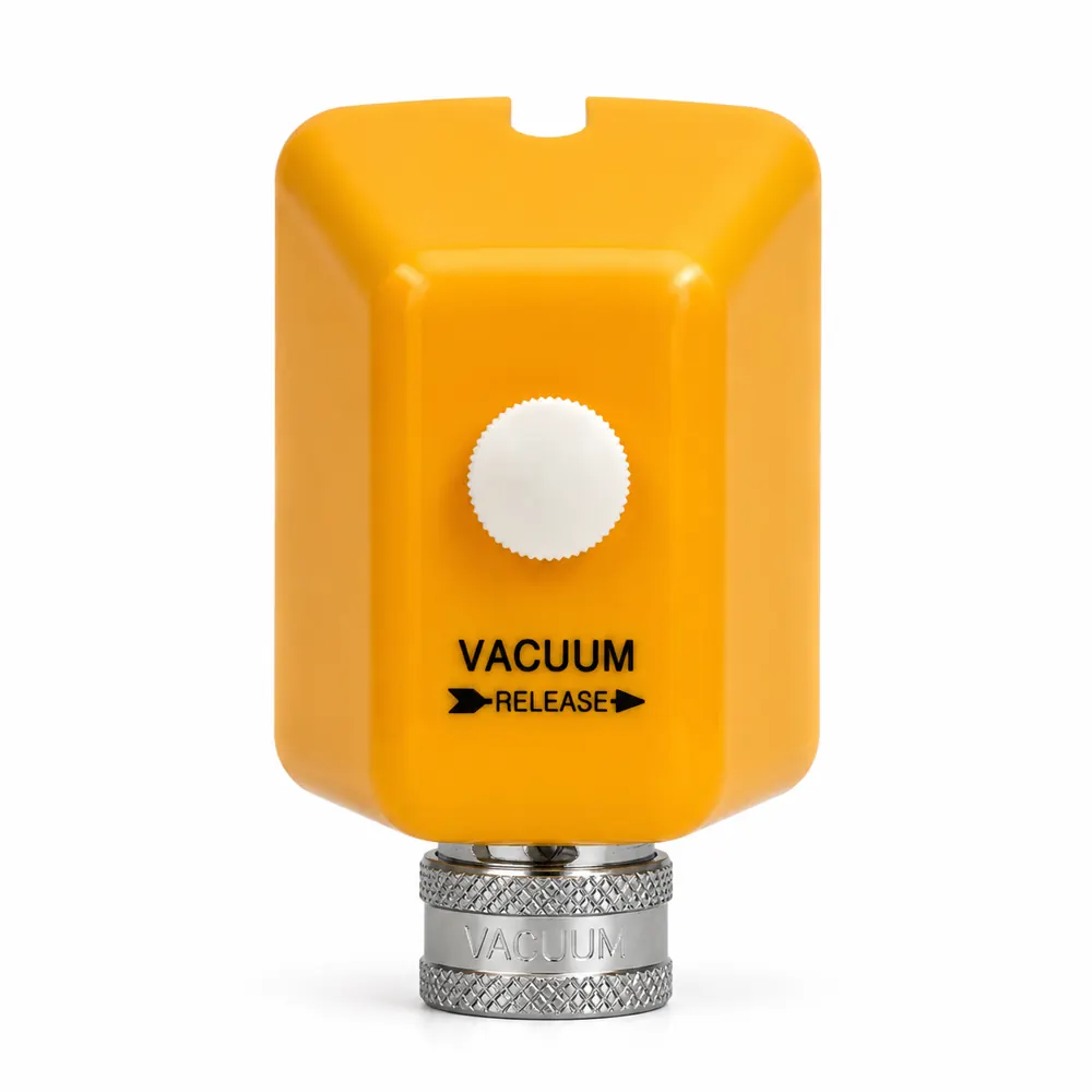 Self-Sealing Vacuum Outlet